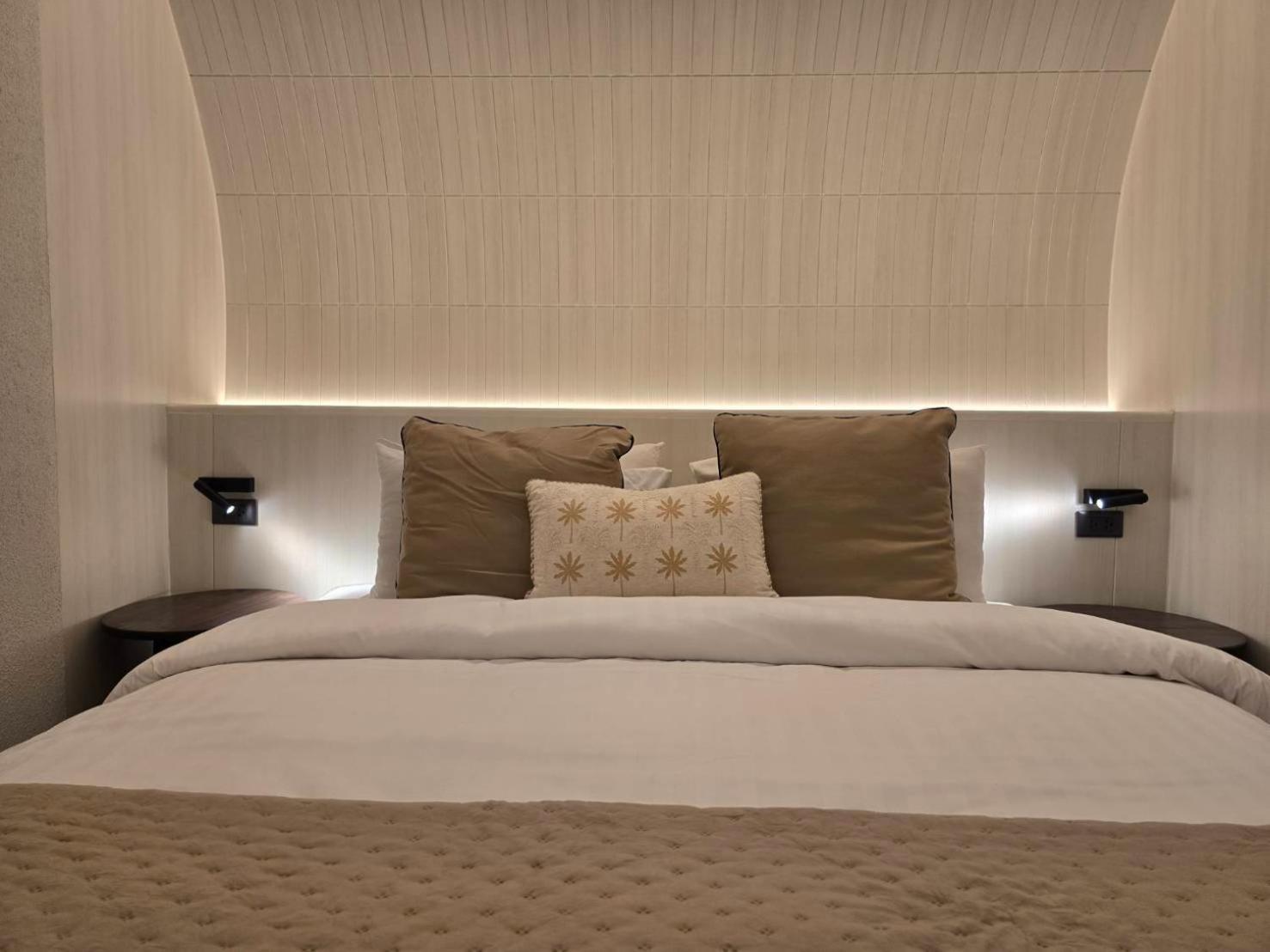 Cocohut Beach Resort Koh Phangan Haad Rin Bagian luar foto