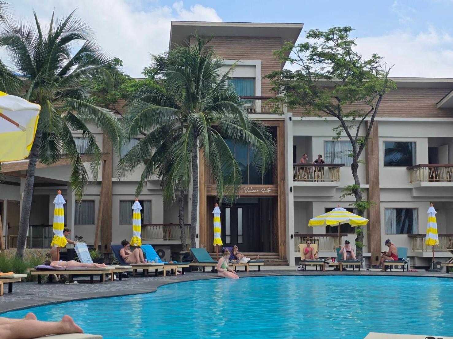 Cocohut Beach Resort Koh Phangan Haad Rin Bagian luar foto